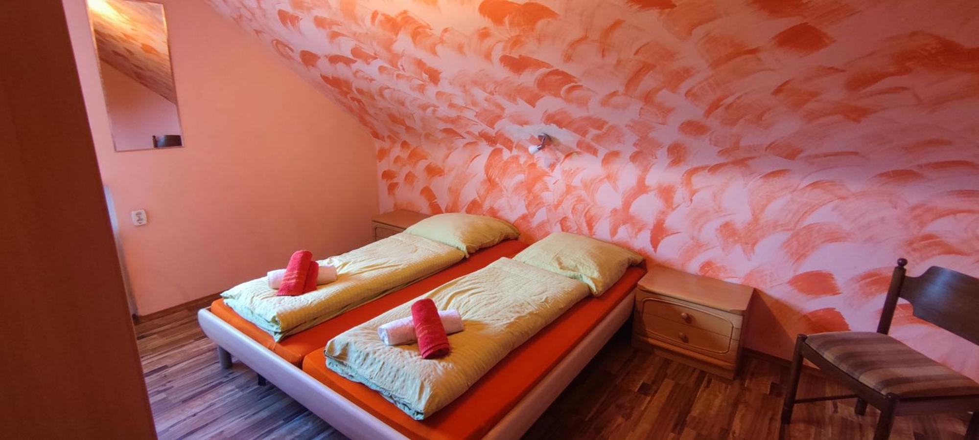 Alb Rooms, Zimmer Auf Der Schwaebischen Alb Oberlenningen Dış mekan fotoğraf